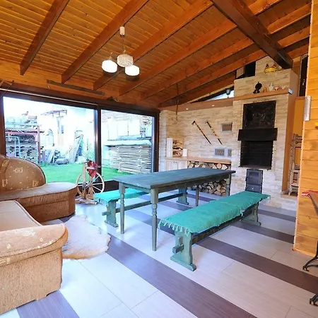 Dreveny Raj Holiday home Hrabusice