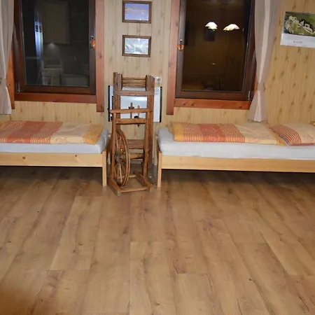 Dreveny Raj Holiday home Hrabusice